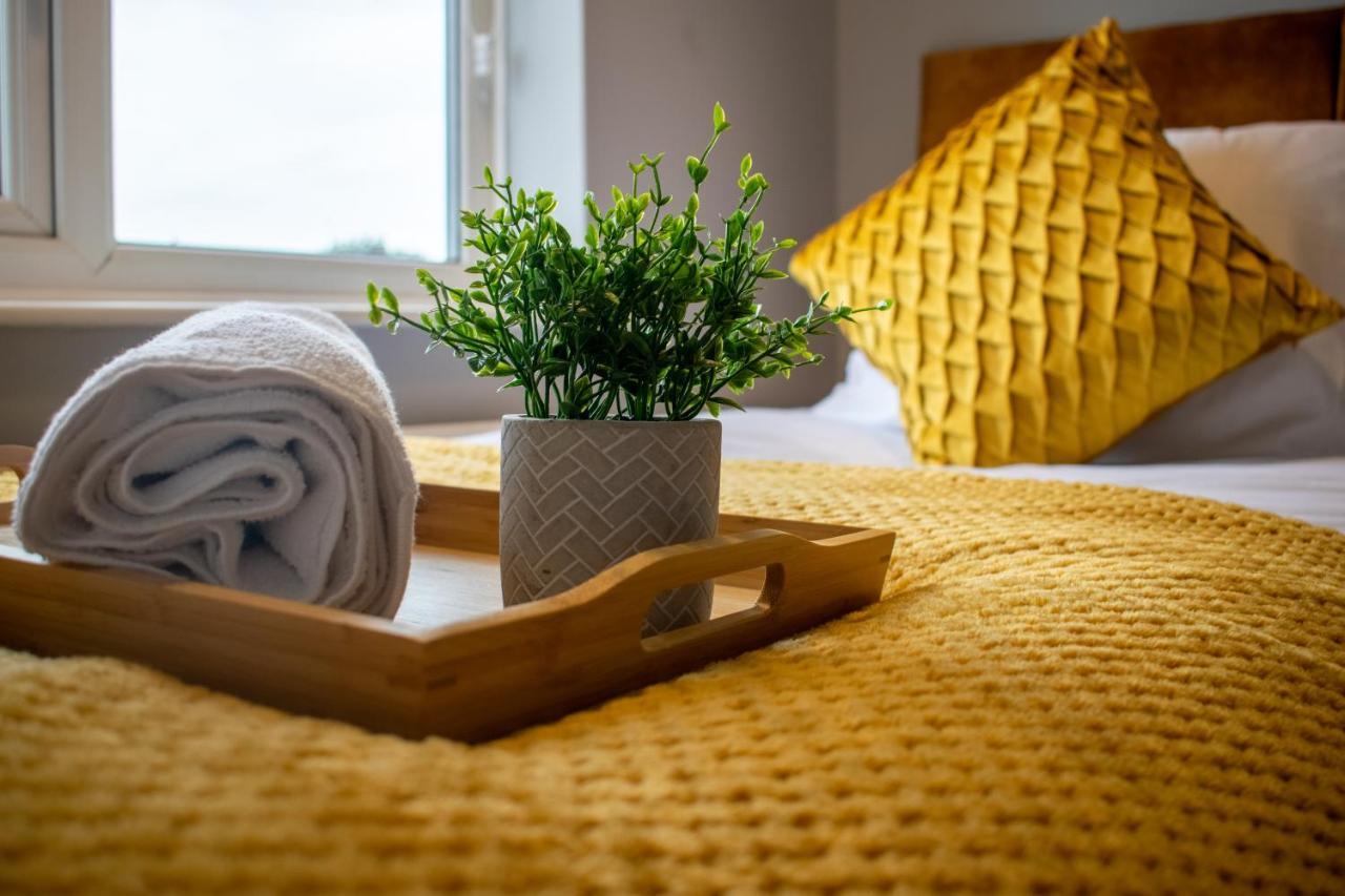 Villa Valley Road Extended Stay: Family & Professional Friendly Nottingham